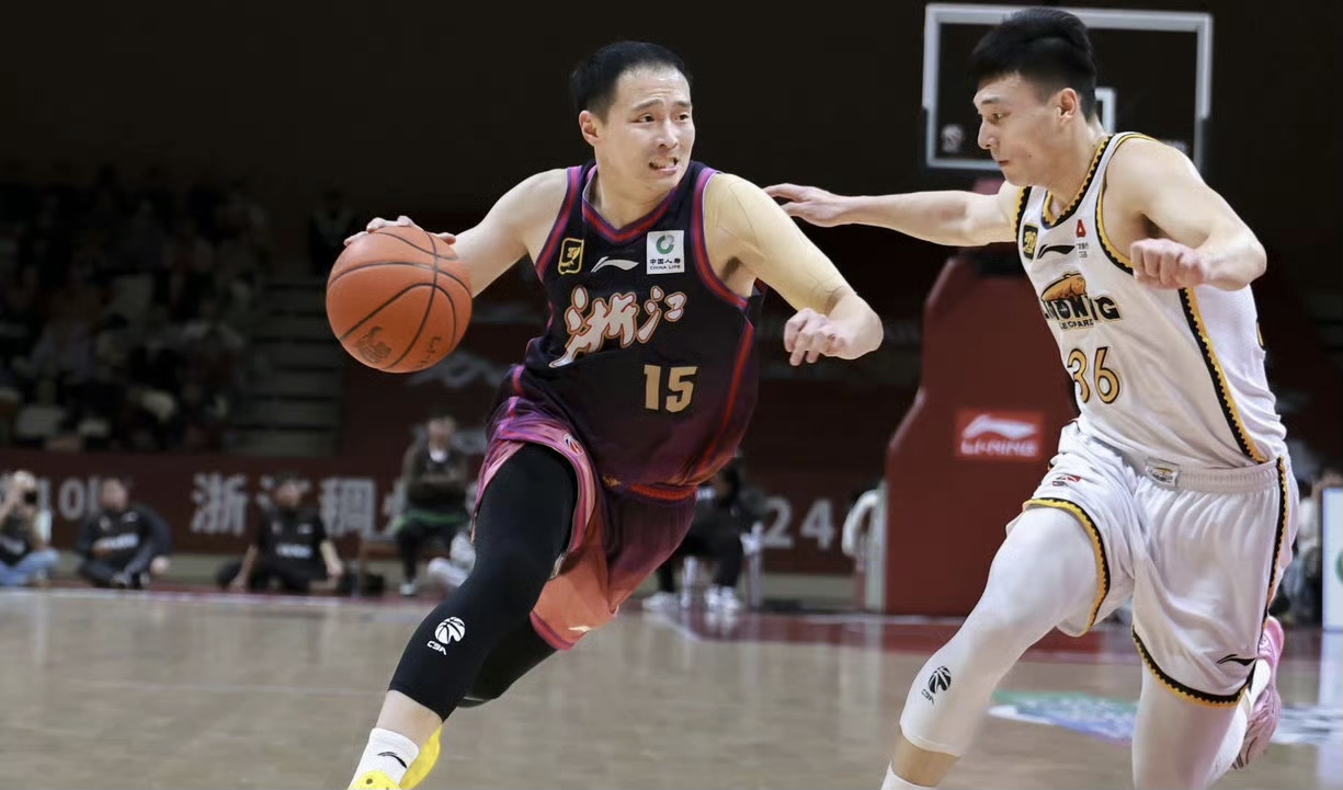 开云体育中国官方浙江稠州内部会议纪要流出：今夜队长鼓劲，CBA常规赛使命明确，赛程密集仍需轮换的简单介绍