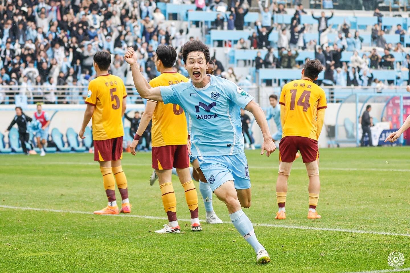 开云体育官网登录入口国际比赛日突围战来临，托特纳姆围绕法国杯远射贴柱，悬念犹存，年轻球员得到机会的简单介绍