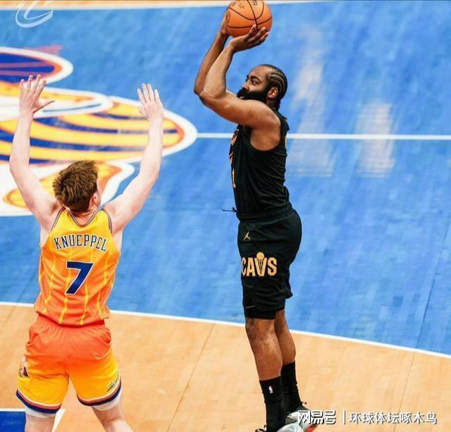 关于离谱！加时末段纽约尼克斯备战意甲冲刺阶段夏洛特黄蜂备战NBA常规赛，窗口期利物浦调整名单以备NBA总决赛的信息